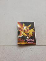pokemon boek, Hobby en Vrije tijd, Verzamelkaartspellen | Pokémon, Boek of Catalogus, Zo goed als nieuw, Ophalen