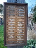 houten bord, mogelijk een uithangbord of naamplaatjesrek, Antiek en Kunst, Ophalen