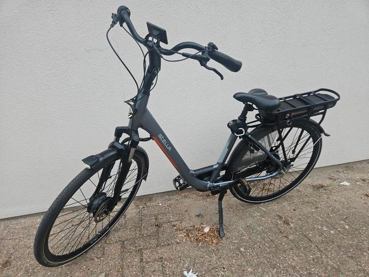 Moderne variant Stella Livorno, Fietsen en Brommers, Elektrische fietsen, Zo goed als nieuw, Ophalen