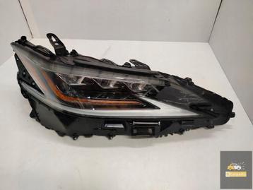 Lexus ES VIII Full Led lamp rechts Perfect beschikbaar voor biedingen
