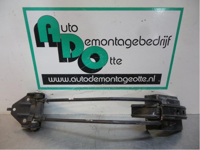 Butée 2portes droite d'un Citroen Berlingo (Berlingo 96-), Autos : Pièces & Accessoires, Carrosserie & Tôlerie, Citroën, Utilisé