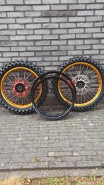 Honda CRF wielen, Motoren, Ophalen