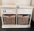 Kastje met 2 rieten mandjes, Ophalen, Gebruikt