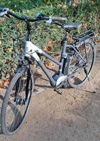 ELEKTRISCHE FIETS MET CENTRALE MOTOR, Fietsen en Brommers, Elektrische fietsen, Ophalen