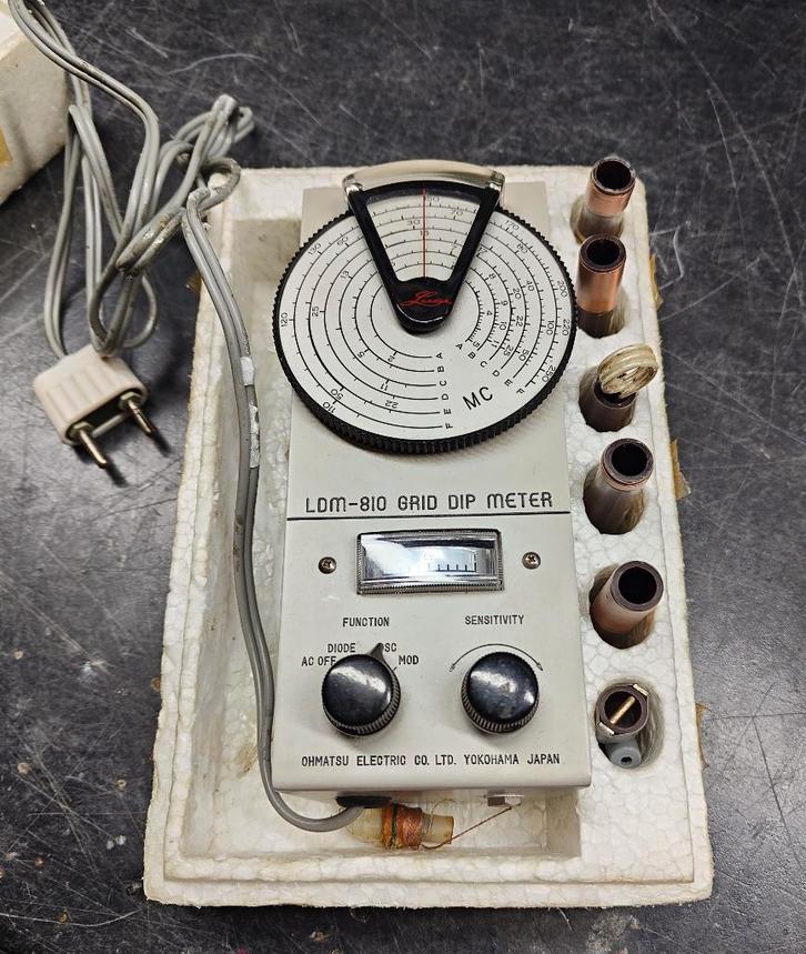 Zeldzame Leader LDM-810 Grid Dip Meter, Bricolage & Construction, Instruments de mesure, Utilisé, Autres appareils de mesure ou compteurs