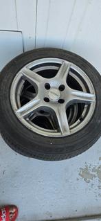 Honda jazz lichtmetalen velgen 15 inch, Auto-onderdelen, Banden en Velgen, Ophalen, 15 inch, Band(en)