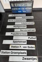 Emaille borden - Straatnamen - tramhaltes, Ophalen of Verzenden, Zo goed als nieuw