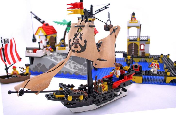LEGO Piraten Pirates 6277 Imperial Trading Post, Kinderen en Baby's, Speelgoed | Duplo en Lego, Zo goed als nieuw, Lego, Complete set