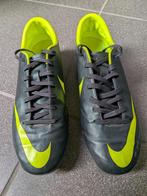 Voetbalschoenen nike mercurial 40, Sport en Fitness, Ophalen of Verzenden, Zo goed als nieuw, Schoenen