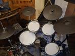 Roland TD 27 KV2 met dubbel bas en hardware, Muziek en Instrumenten, Drumstellen en Slagwerk, Ophalen, Zo goed als nieuw, Roland