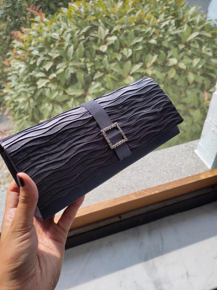 Nieuw, chic zwart tasje, Handtassen en Accessoires, Tassen | Damestassen, Nieuw, Avondtasje, Zwart, Ophalen