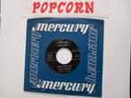 SARAH VAUGHAN. SMOOTH OPERATOR. POPCORN USA 45T, Ophalen of Verzenden, Zo goed als nieuw