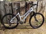 Mountainbike voor tienermeisjes, Fietsen en Brommers, Fietsen | Dames | Sportfietsen en Toerfietsen, Ophalen, Zo goed als nieuw