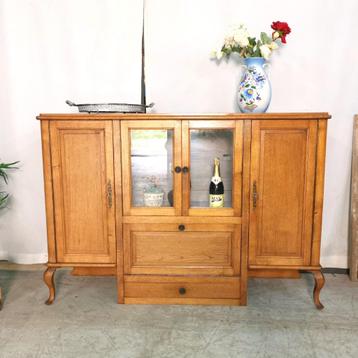 Aparte Antieke BAR-vitrine kast bleke eik L 152 H 107 D 42 beschikbaar voor biedingen