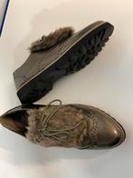 Lakleder damesschoenen kaki met veter maat 38, Kleding | Dames, Overige kleuren, Bel & Bo, Ophalen of Verzenden, Zo goed als nieuw