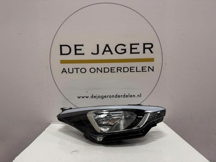 HYUNDAI i20II LED KOPLAMP RECHTS 92102C8000, Auto-onderdelen, Verlichting, Hyundai, Gebruikt