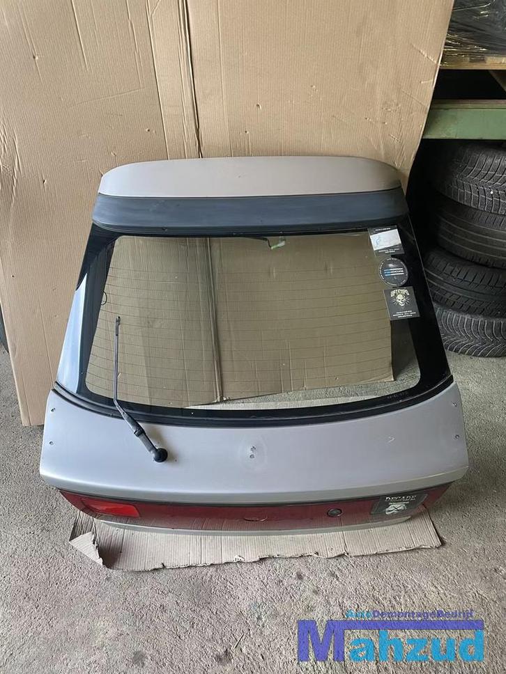 MAZDA 323 F 5 3L ZILVER GRIJS Achterklep achterdeur, Autos : Pièces & Accessoires, Carrosserie & Tôlerie, Porte, Mazda, Arrière