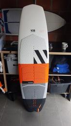 COTAN 5'2" CLASSIC Y25 WITH K4, Sports nautiques & Bateaux, Kitesurf, Comme neuf, Directionnel, Enlèvement ou Envoi, Planche de kite