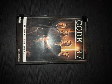 Code 37 seizoen 1,2, Enlèvement ou Envoi, Tous les âges, Coffret, Autres genres