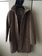 Winterjas voor dames maat 46, Kleding | Dames, Jassen | Winter, Ophalen, Zo goed als nieuw, Maat 46/48 (XL) of groter, Beige