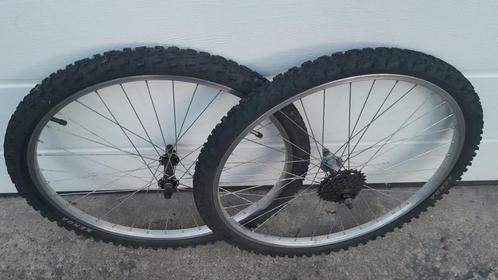 26" Fietswielen MTB stadsfiets achterwiel voorwiel Shimano, Fietsen en Brommers, Fietsonderdelen, Zo goed als nieuw, Mountainbike