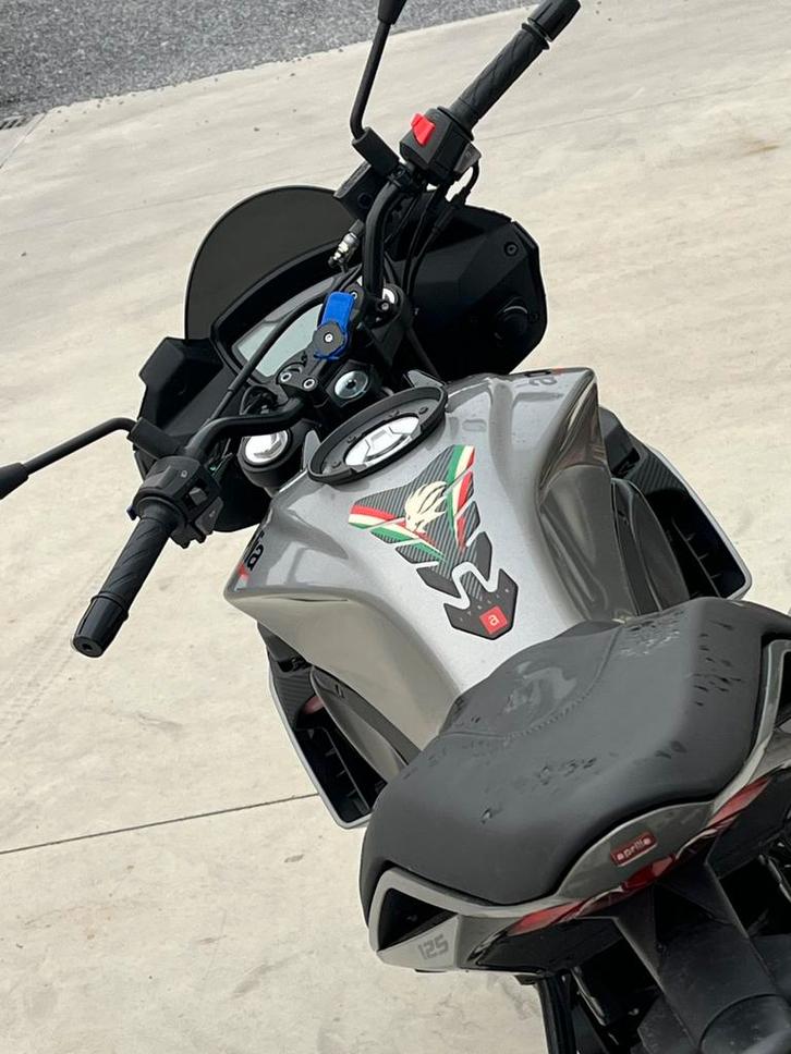 125cc motor aprillia tuono, Motoren, Motoren | Aprilia, Particulier, Naked bike, 11 kW of minder, Minimaal motorrijbewijs A1, ABS