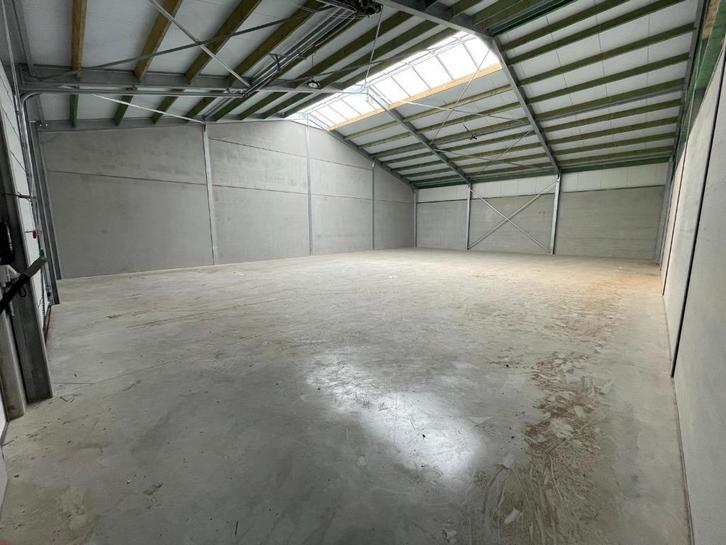 opslag plaats 310m², Zakelijke goederen, Kantoor en Winkelinrichting | Magazijn, Stelling en Opslag, Ophalen