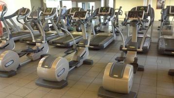 Technogym topmodel crosstrainer gegarandeerd laagste prijs beschikbaar voor biedingen