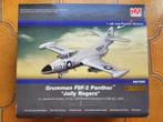 Hobby Master HA7205 F9F-2 Panthère VF-61 Jolly Rogers 1/48, Miniature ou Figurine, Marine, Enlèvement ou Envoi