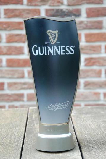 GUINNESS tooglamp beschikbaar voor biedingen