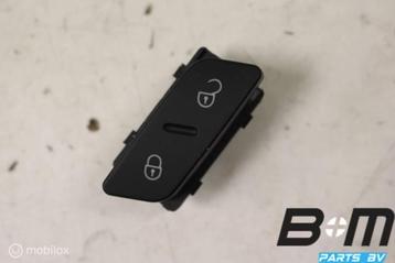 Schakelaar centrale vergrendeling LV VW Tiguan 5N 1K0962125B beschikbaar voor biedingen