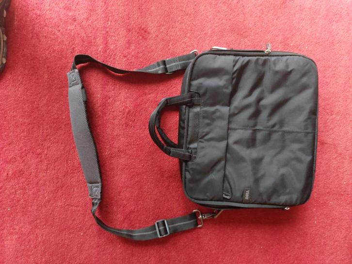 Mooie sterke schoudertas voor portable, Computers en Software, Laptoptassen, Zo goed als nieuw, Schoudertas, 16 inch, Ophalen
