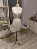 Oude paspop afkomstig uit winkel m42  metalen voet, Ophalen of Verzenden, Gebruikt, Paspop