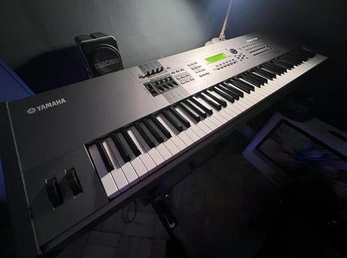 Yamaha Motif 8 synthesizer, Muziek en Instrumenten, Synthesizers, Zo goed als nieuw, 88 toetsen, Motif, Ophalen of Verzenden