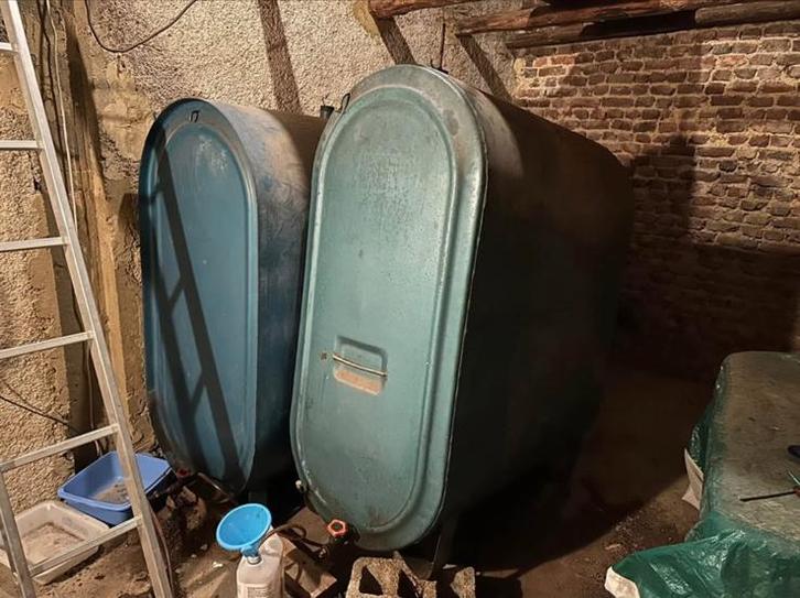 2 citernes à mazout 1200L, Doe-het-zelf en Bouw, Verwarming en Radiatoren, Gebruikt, Ophalen