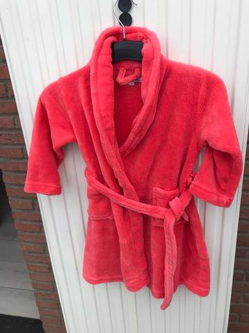 Badjasje  beschikbaar voor biedingen