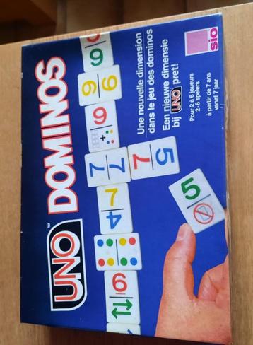 Gezelschapsspel UNO Dominos, Enlèvement