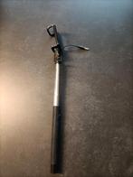 Selfiestick, Ophalen