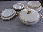 Vintage eetservies 12 stuks, Ophalen, Zo goed als nieuw, Bord(en)