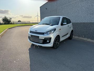 Ligier Js 50 L Elegance dci Multimedia, Cuir, Essai à domicile, Achat, Entreprise