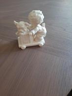 Schattig vintage Goebel beeldje "jongentje met hond", Verzamelen, Beelden en Beeldjes, Ophalen of Verzenden, Nieuw, Mens