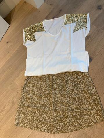 Hampton Bays set T-Shirt + rok maat M beschikbaar voor biedingen