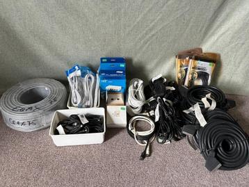 DIVERSE kabels COAX /TV/VHS beschikbaar voor biedingen