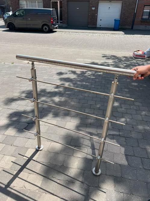 Balustrade Railing met handrail 7 stks, Doe-het-zelf en Bouw, Metalen, Nieuw, Ophalen