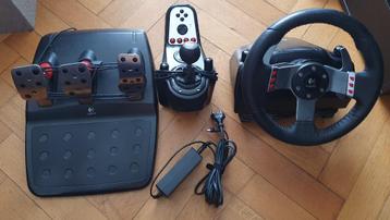 Logitech G27 Racing Wheel – Compleet met pedalen & H-shifter, Enlèvement, Utilisé