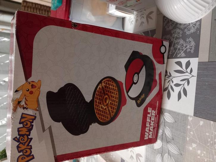 Grote Wafelijzer van pokemon, Elektronische apparatuur, Wafelijzers, Zo goed als nieuw, Ophalen