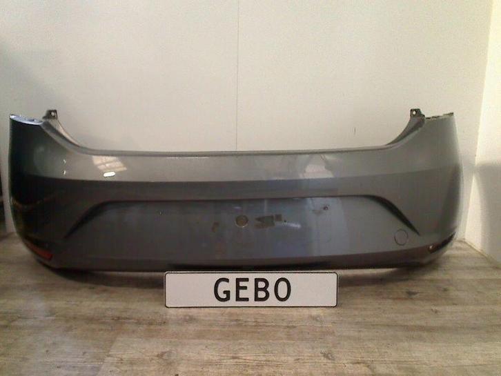 BUMPER ACHTER Seat Leon (5FB) (5F0807421421A), Auto-onderdelen, Carrosserie, Bumper, Seat, Achter, Gebruikt