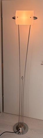 Gratis staande lamp. Op te halen De Haan, Enlèvement, Utilisé