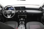 (2AQW482) MERCEDES-BENZ A, Auto's, Voorwielaandrijving, Stof, Euro 6, Zwart