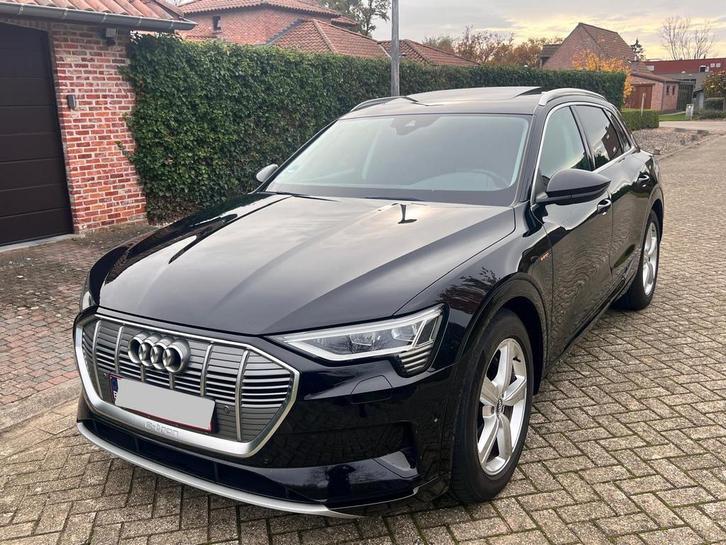 Audi Q8 Model 2021 Pano Xenon Camera!!, Auto's, Audi, Particulier, Q8, Leder, Ophalen